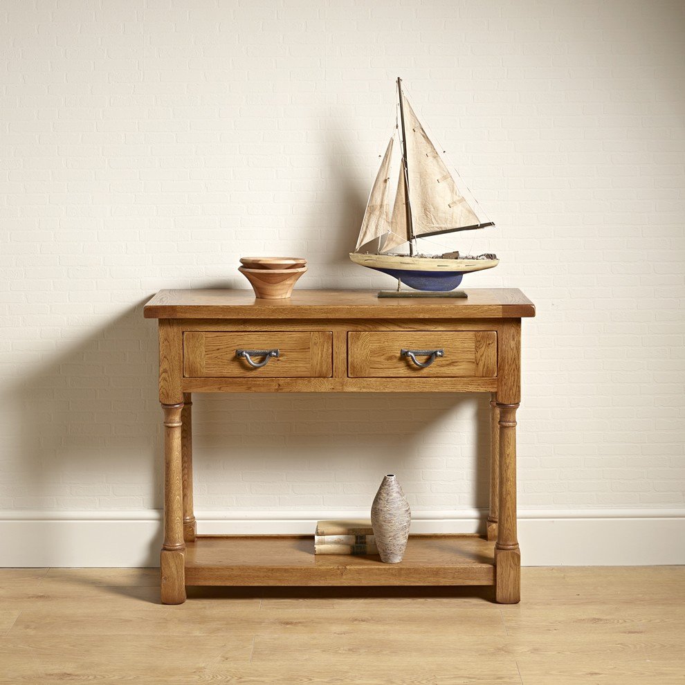 ct2976_hall_tablesq