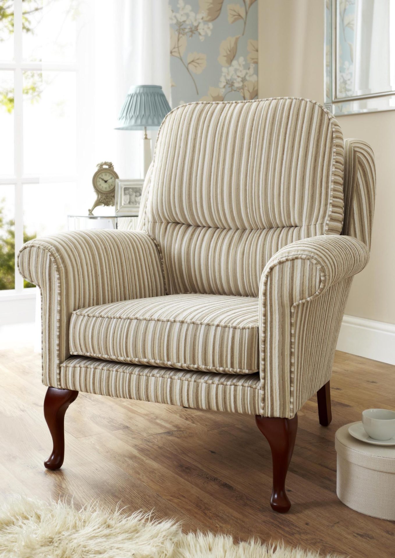 livomo_moderna_chair_set_original