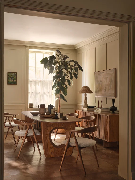 Highmoor--4292--extending-dining-table--galleryLifestyle-2--Ash--OG--J810