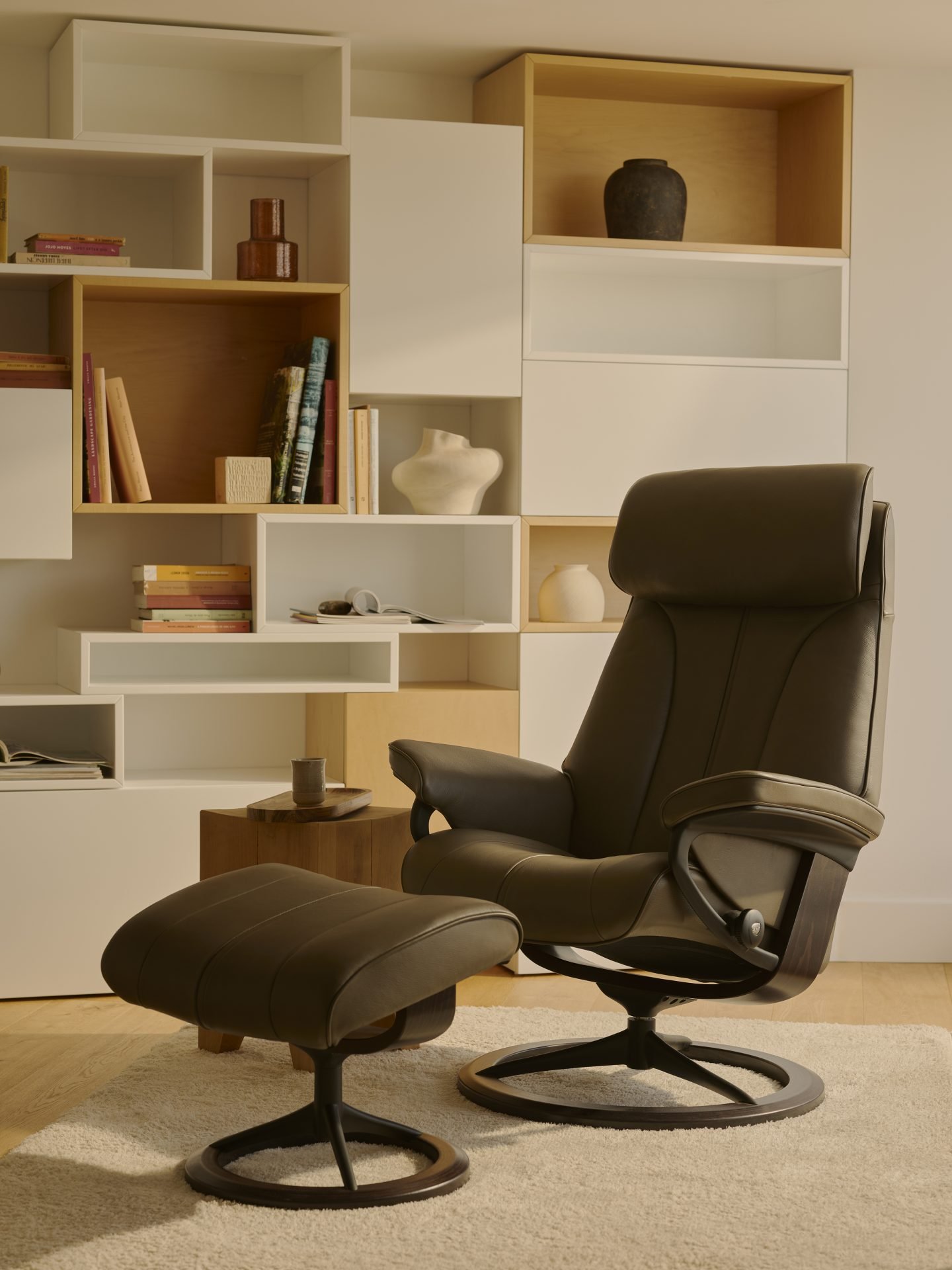 Stressless Paul Signature_Velaro Forest Green_Matte Black-Walnut_02