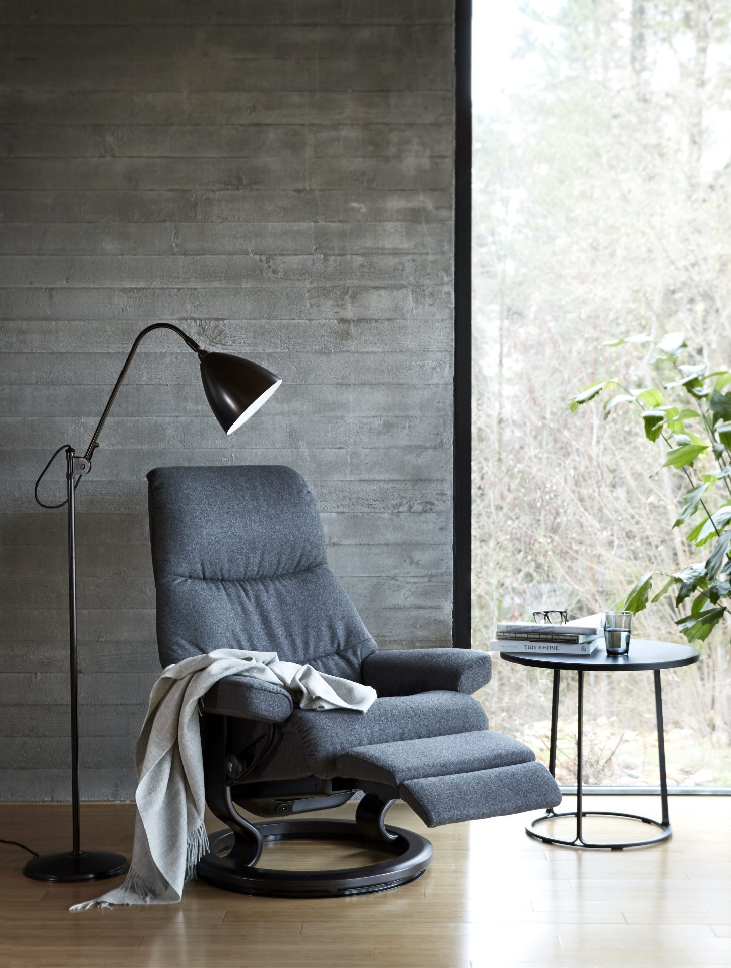Stressless View_Classic_Power_Cal_Dark_Grey_Wenge