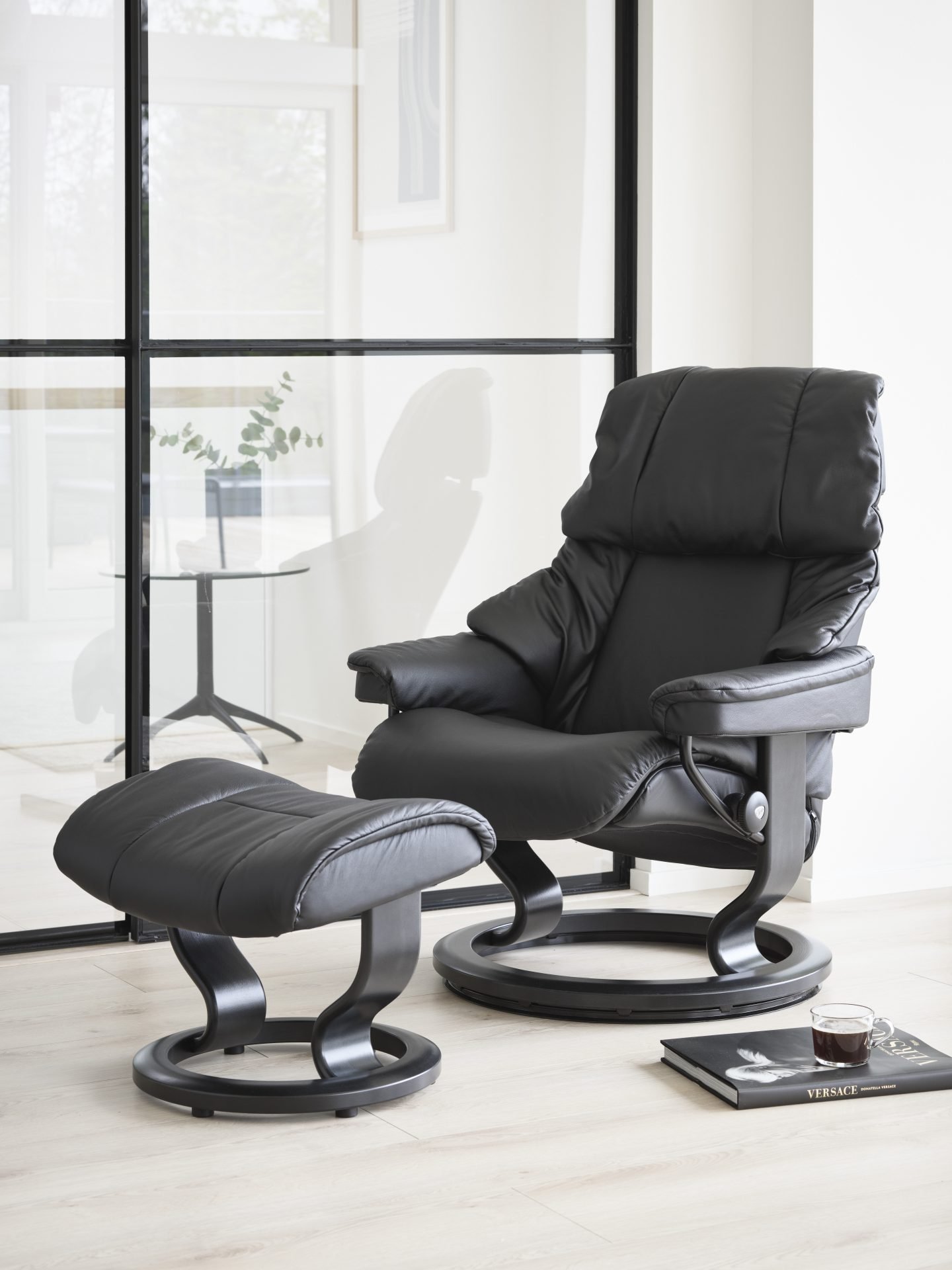 Stressless_Reno_M_Classic_Paloma_Black_H
